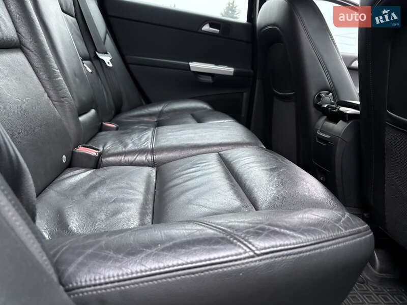 Универсал Volvo V50 2012 в Львове