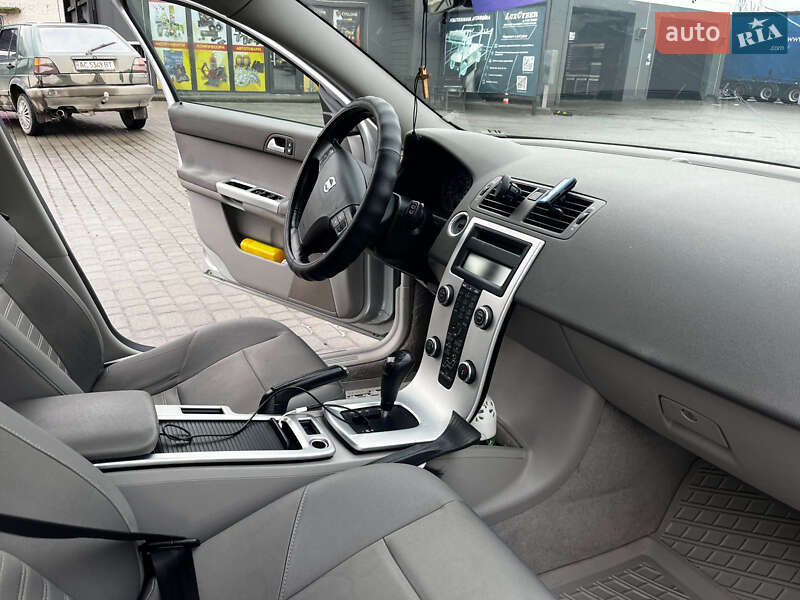 Універсал Volvo V50 2009 в Ковелі