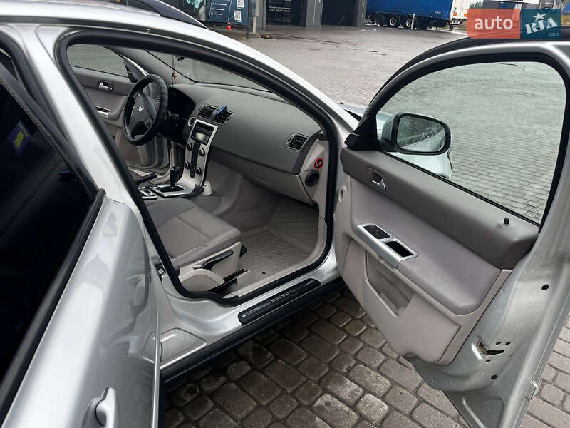 Універсал Volvo V50 2009 в Ковелі