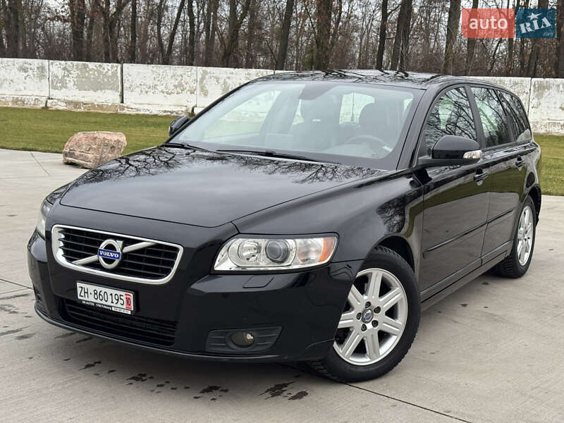 Volvo V50 2011 Volvo V50 2011
