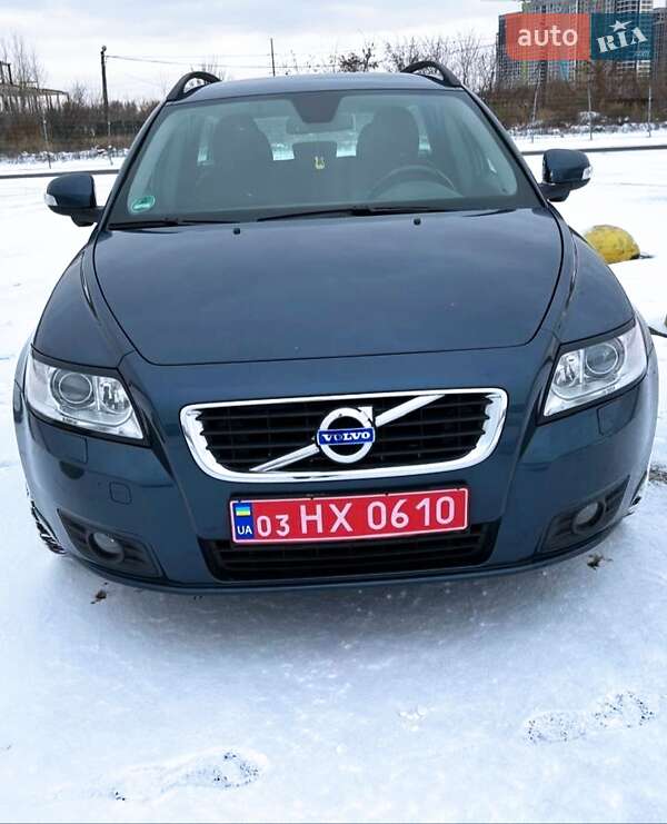 Volvo V50 2010 Volvo V50 2010