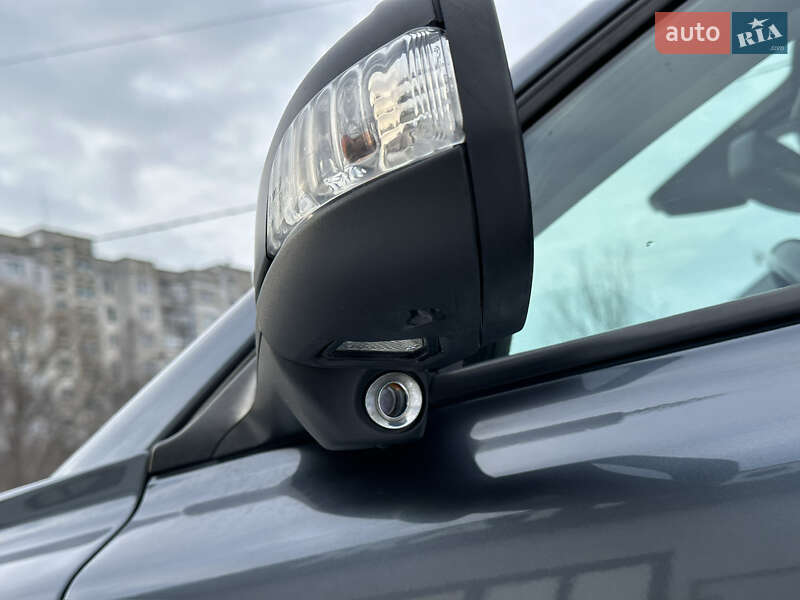 Універсал Volvo V50 2011 в Хмельницькому