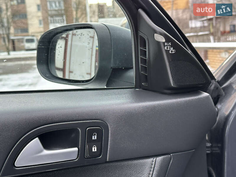 Універсал Volvo V50 2011 в Хмельницькому