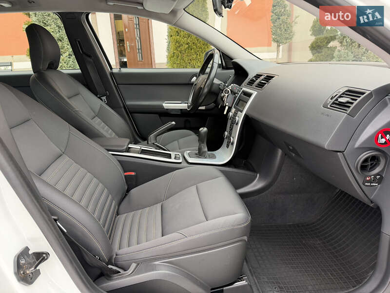 Універсал Volvo V50 2011 в Стрию