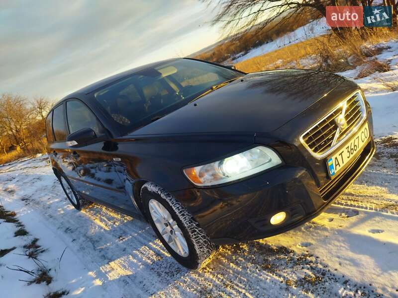 Volvo V50 2008