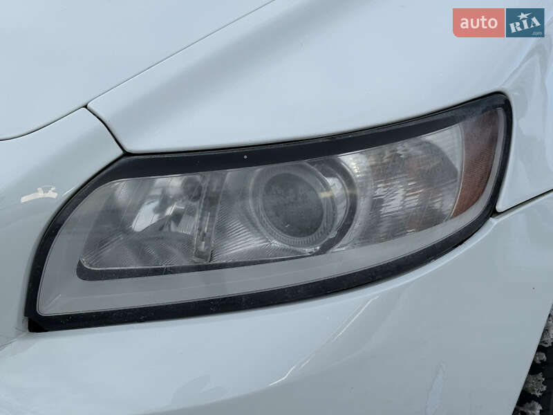 Універсал Volvo V50 2012 в Рівному