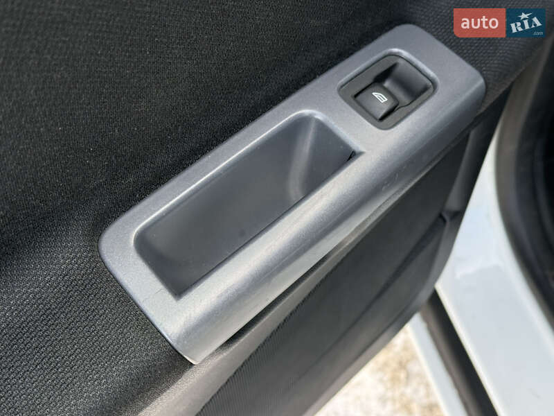 Універсал Volvo V50 2012 в Рівному