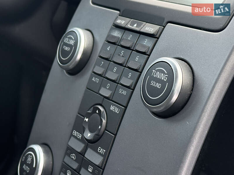 Універсал Volvo V50 2012 в Рівному