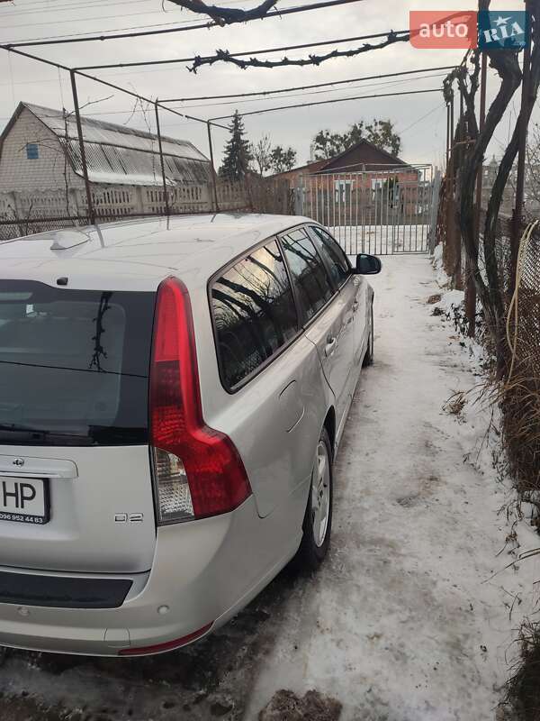 Универсал Volvo V50 2012 в Житомире
