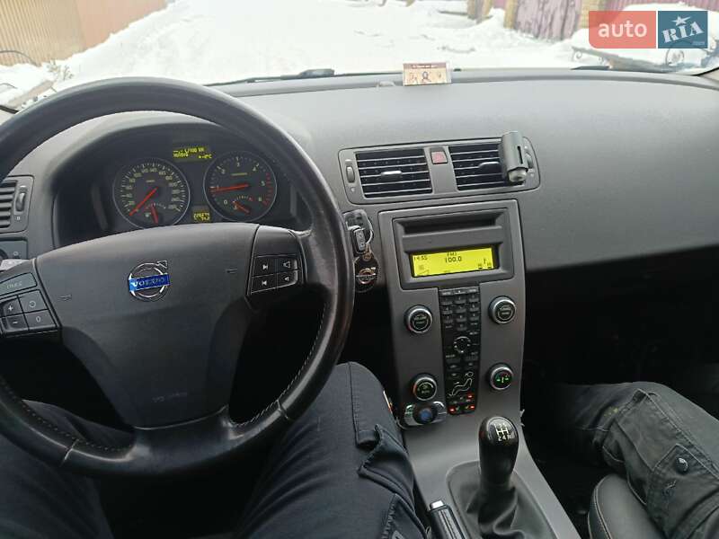 Универсал Volvo V50 2008 в Бахмаче фото 10 Универсал Volvo V50 2008 в Бахмаче