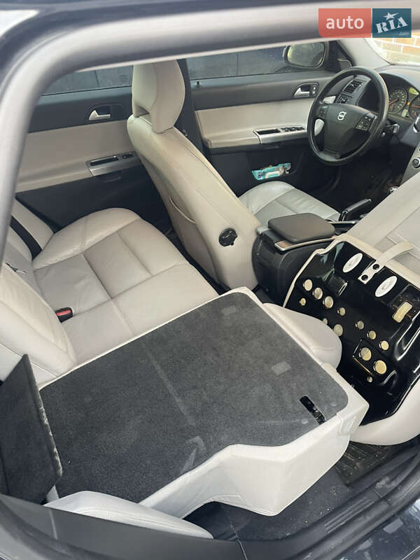 Универсал Volvo V50 2008 в Белой Церкви