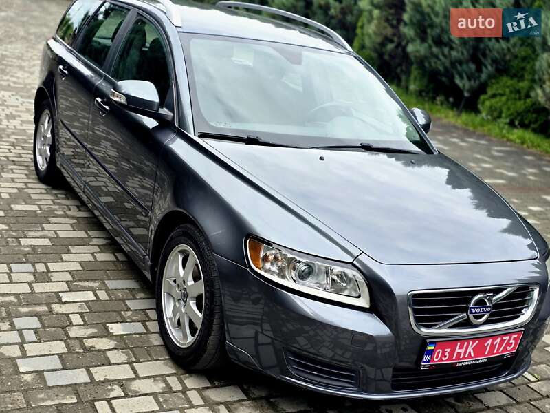 Универсал Volvo V50 2012 в Самборе
