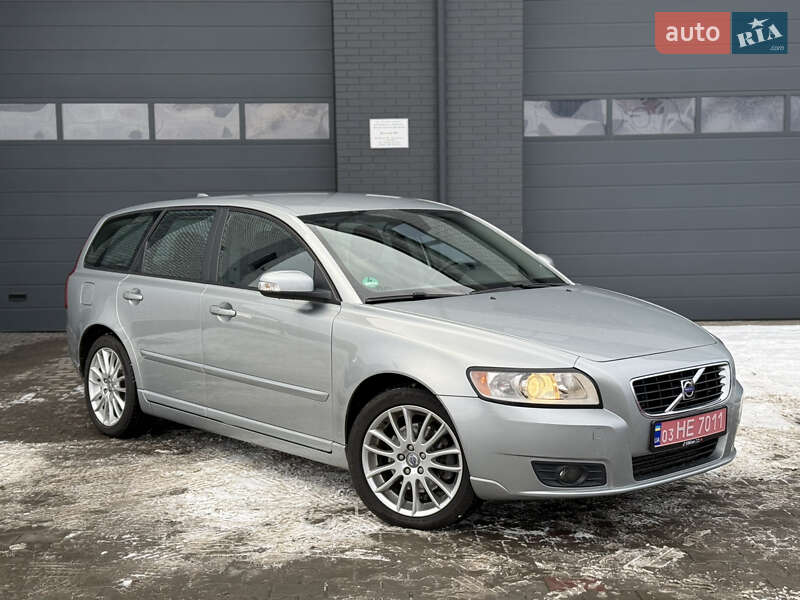 Универсал Volvo V50 2009 в Луцке