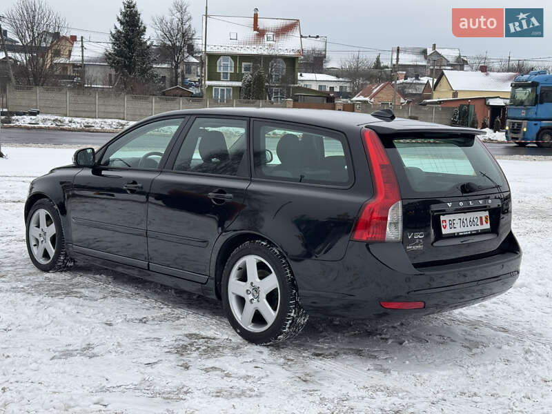 Универсал Volvo V50 2011 в Луцке