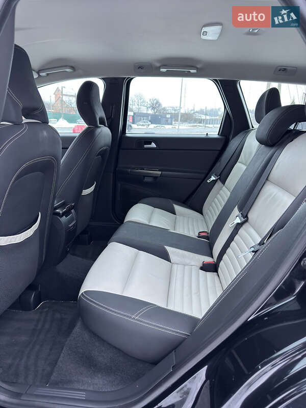 Универсал Volvo V50 2011 в Луцке