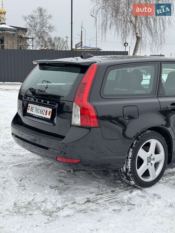 Универсал Volvo V50 2011 в Луцке