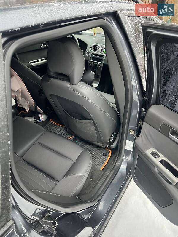 Универсал Volvo V50 2004 в Киеве фото 2 Универсал Volvo V50 2004 в Киеве