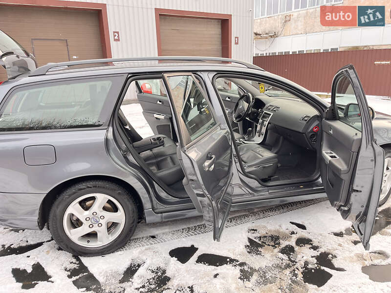Универсал Volvo V50 2011 в Малине фото 6 Универсал Volvo V50 2011 в Малине