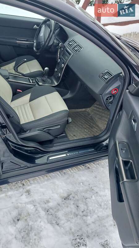 Универсал Volvo V50 2011 в Ровно