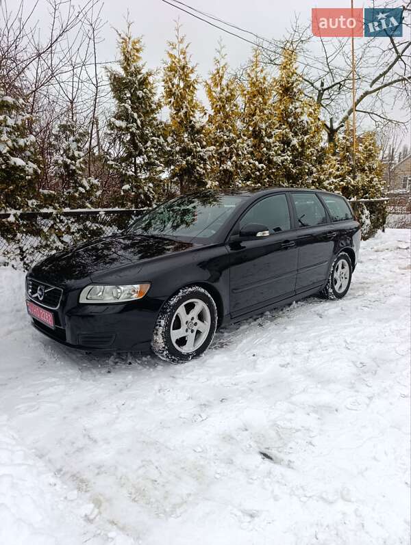 Универсал Volvo V50 2011 в Луцке