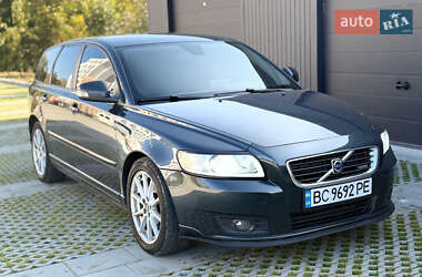 Універсал Volvo V50 2010 в Стрию