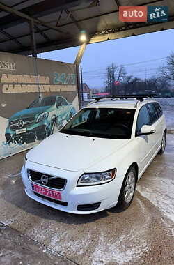 Универсал Volvo V50 2012 в Сумах