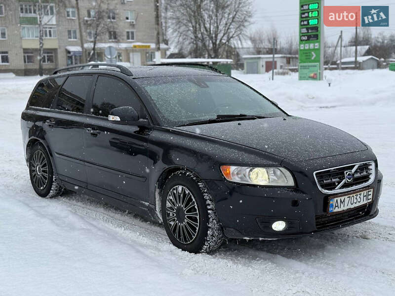 Volvo V50 2010