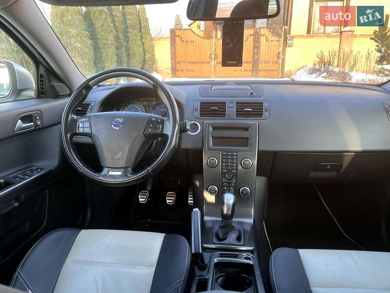 Универсал Volvo V50 2012 в Нежине