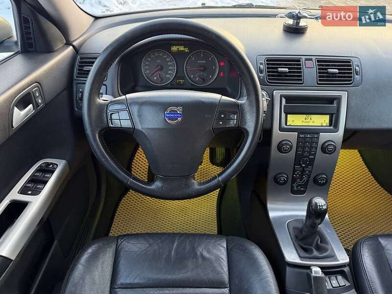 Универсал Volvo V50 2006 в Киеве