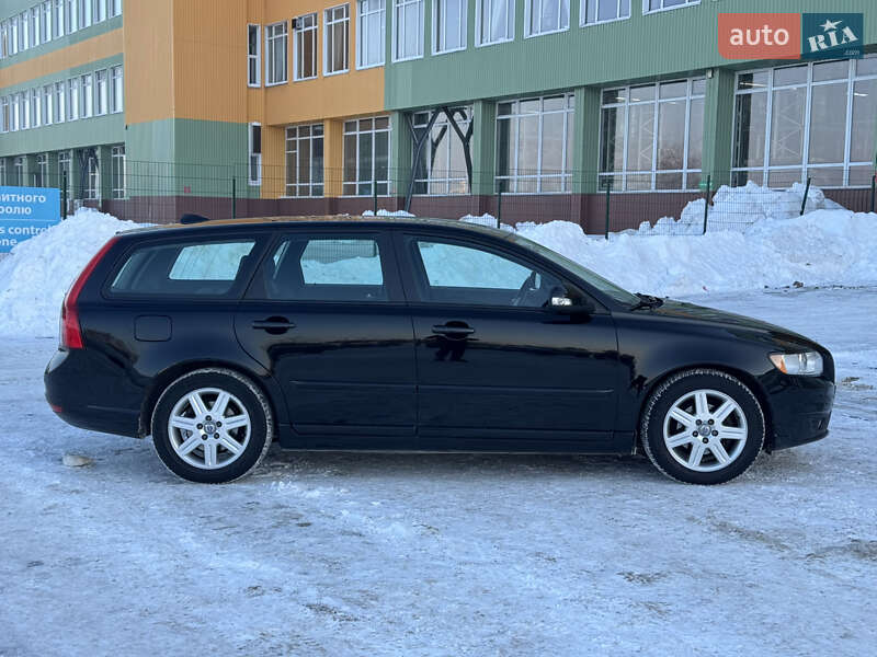 Универсал Volvo V50 2011 в Луцке