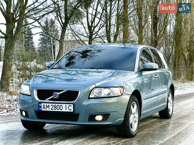Универсал Volvo V50 2009 в Житомире