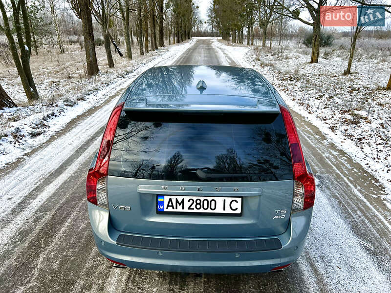 Универсал Volvo V50 2009 в Житомире