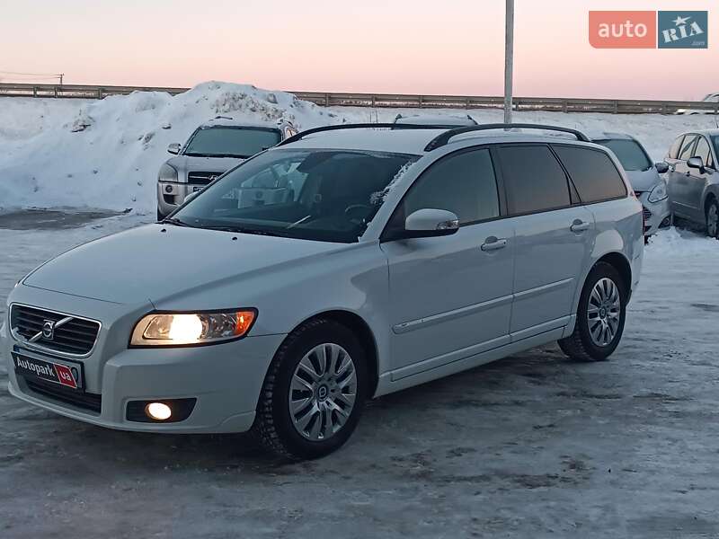 Volvo V50 2009