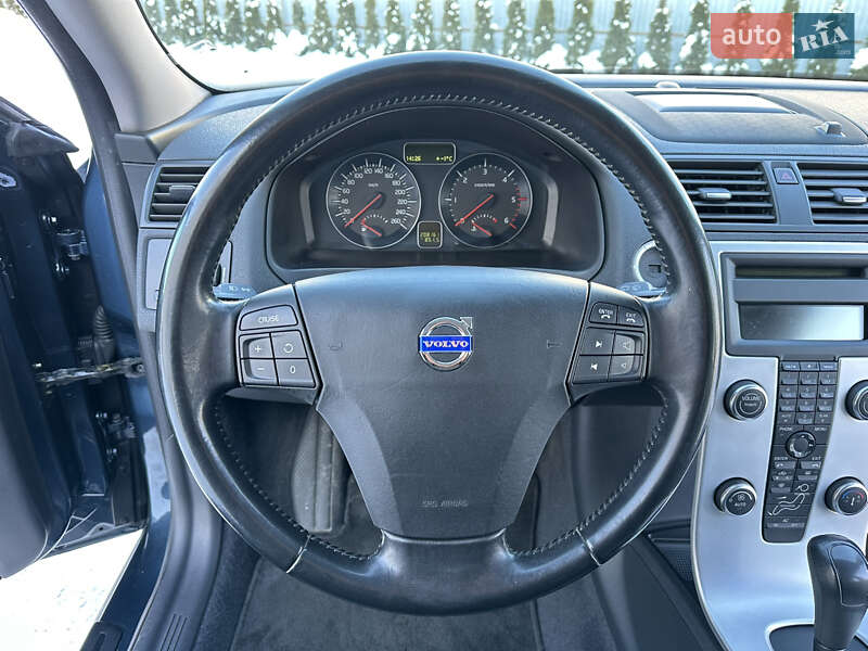 Универсал Volvo V50 2011 в Луцке фото 50 Универсал Volvo V50 2011 в Луцке