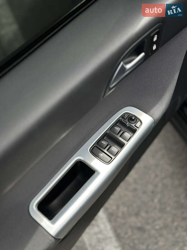 Универсал Volvo V50 2009 в Киеве