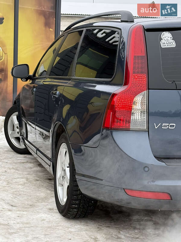 Универсал Volvo V50 2010 в Стрые фото 16 Универсал Volvo V50 2010 в Стрые