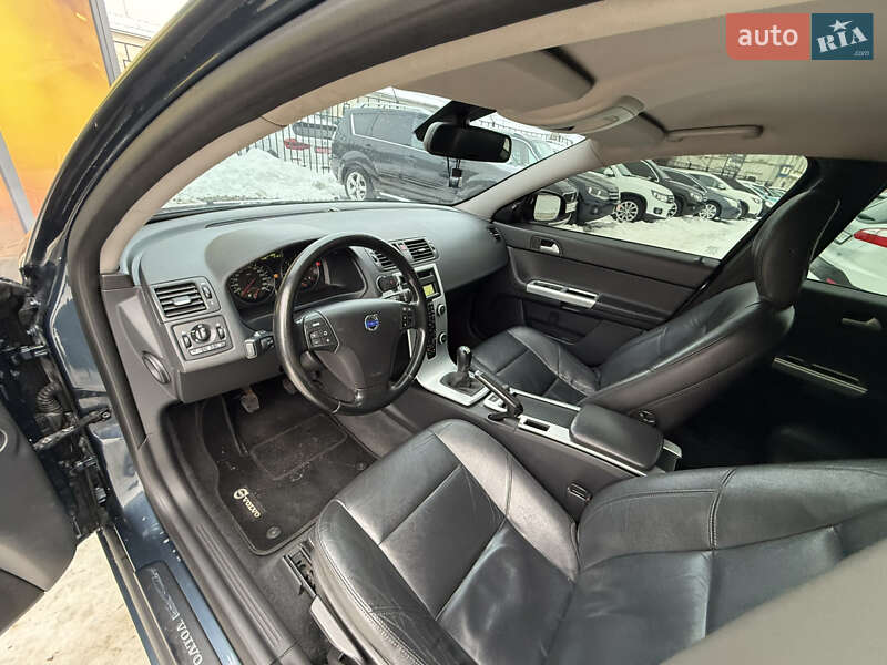 Универсал Volvo V50 2010 в Стрые фото 38 Универсал Volvo V50 2010 в Стрые