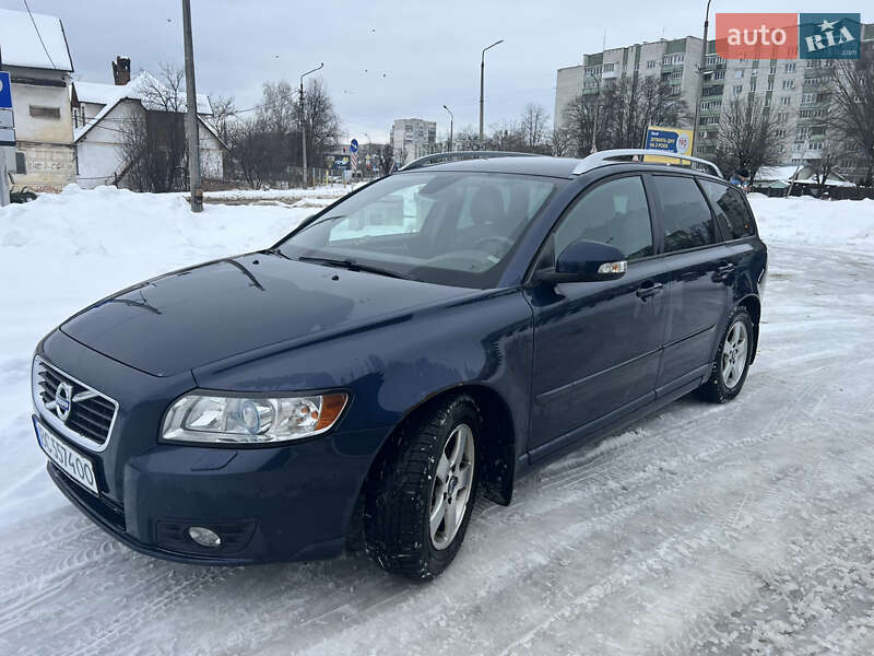 Volvo V50 2011