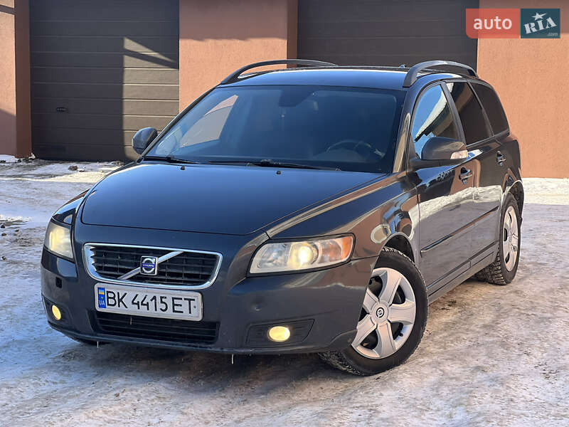 Универсал Volvo V50 2010 в Ровно фото Универсал Volvo V50 2010 в Ровно