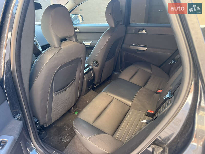 Универсал Volvo V50 2010 в Ровно фото 11 Универсал Volvo V50 2010 в Ровно
