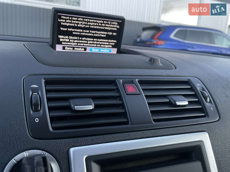 Универсал Volvo V50 2012 в Стрые