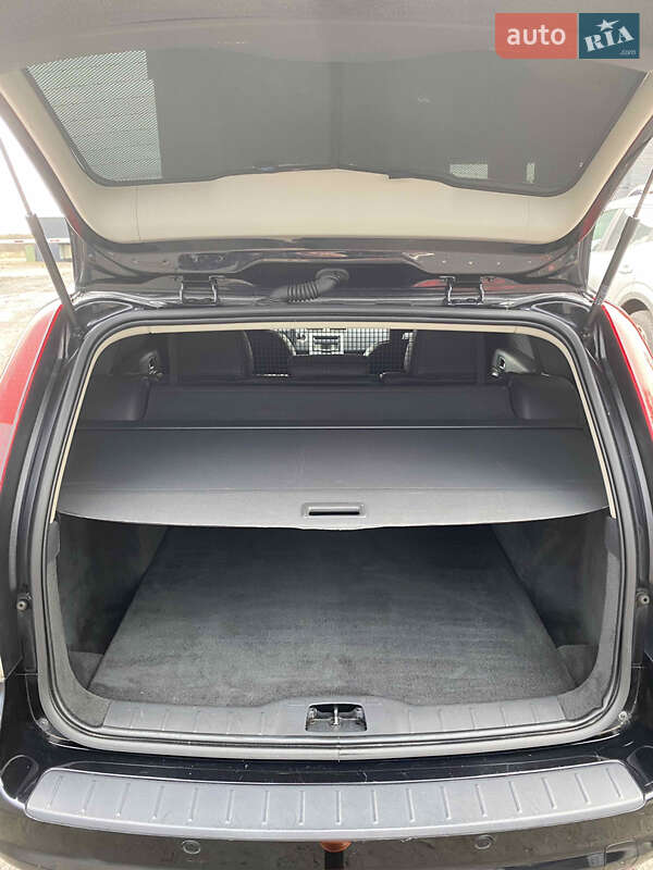 Универсал Volvo V50 2012 в Сумах