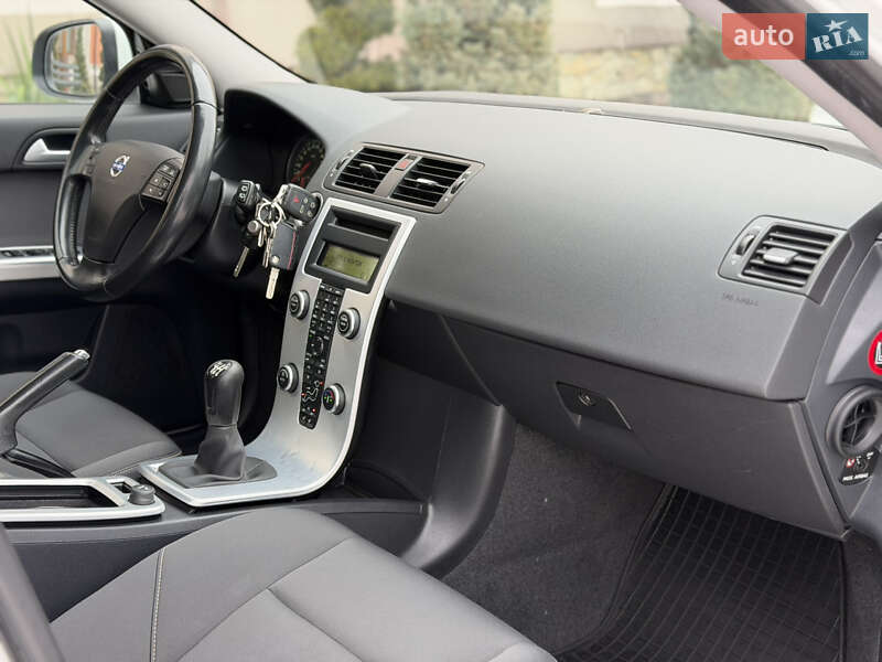 Универсал Volvo V50 2011 в Стрые фото 41 Универсал Volvo V50 2011 в Стрые