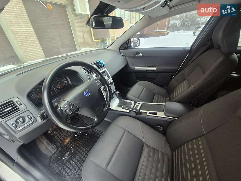 Универсал Volvo V50 2011 в Бердичеве фото 13 Универсал Volvo V50 2011 в Бердичеве