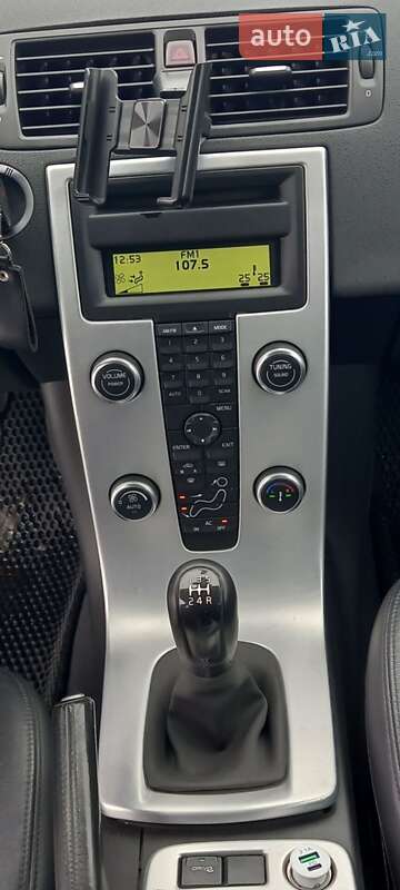 Универсал Volvo V50 2010 в Сарнах