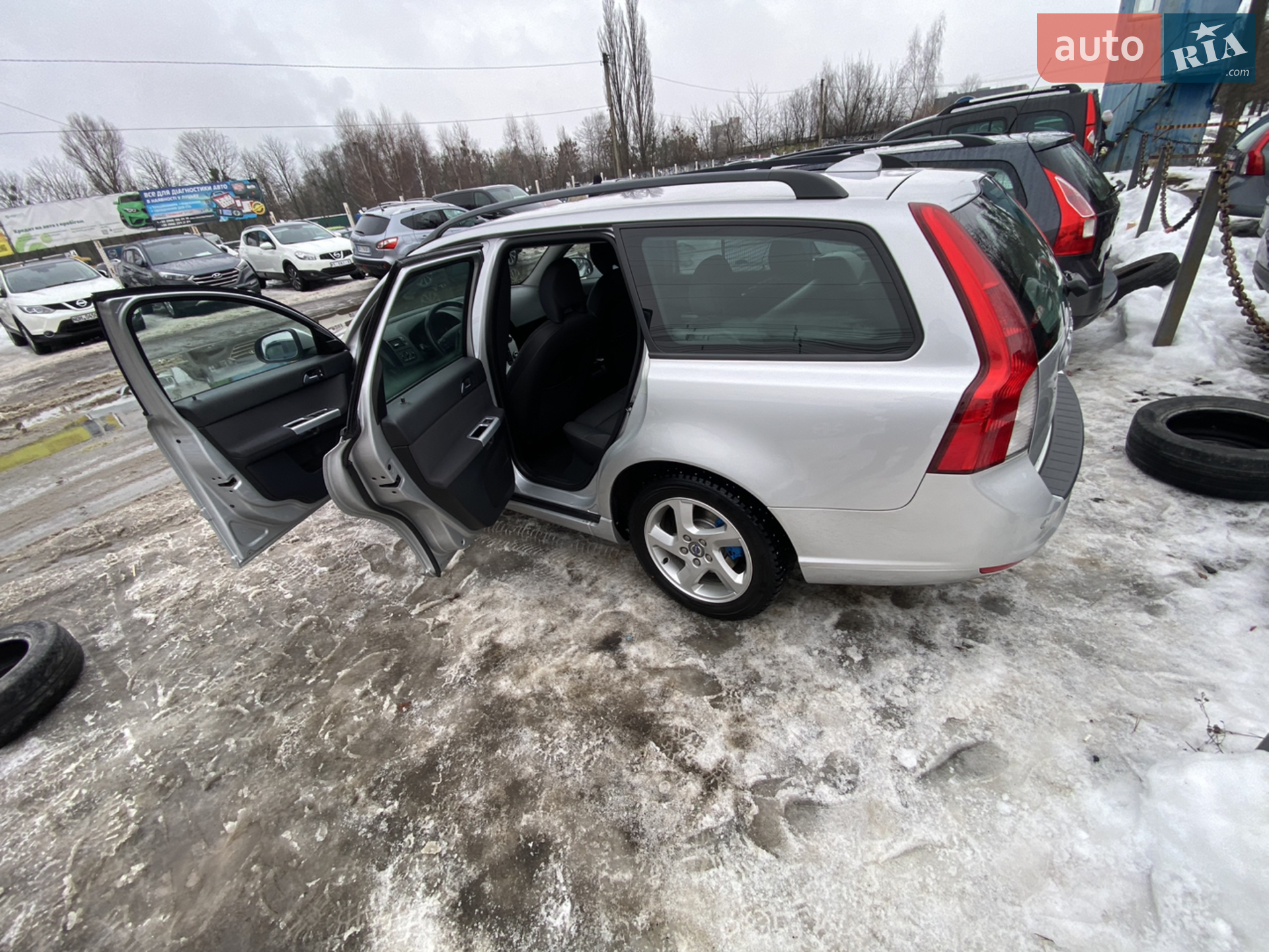 2011 Volvo V50 - мініатюра 9