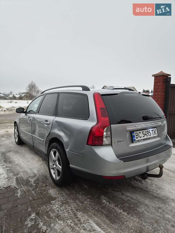 Универсал Volvo V50 2009 в Львове