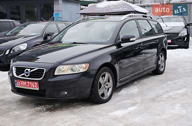 Универсал Volvo V50 2010 в Киеве