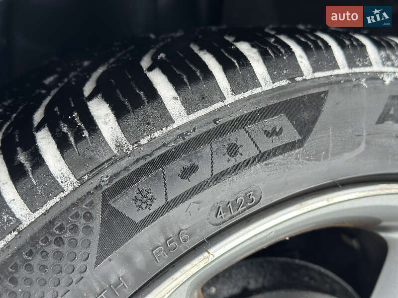 Универсал Volvo V50 2012 в Стрые фото 60 Универсал Volvo V50 2012 в Стрые