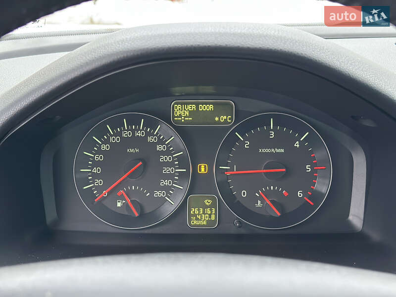 Универсал Volvo V50 2012 в Стрые фото 72 Универсал Volvo V50 2012 в Стрые